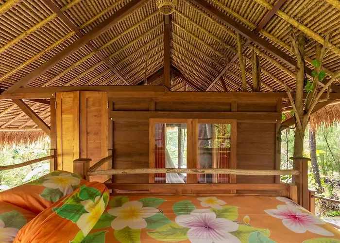 Dreamy Eco Tree House By 7 Waterfalls 別荘