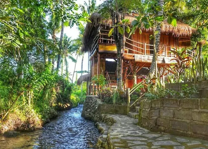 Dreamy Eco Tree House By 7 Waterfalls 別荘