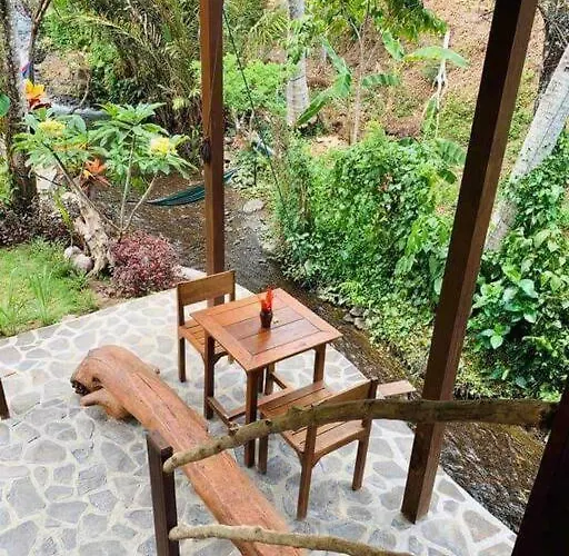 別荘 Dreamy Eco Tree House By 7 Waterfalls Ambengan