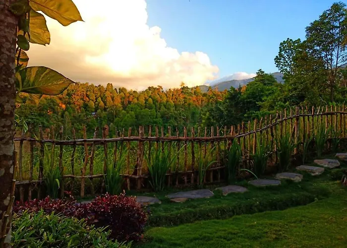 Dreamy Eco Tree House By 7 Waterfalls * Ambengan