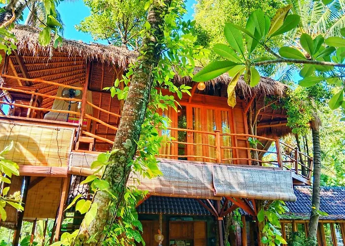 別荘 Dreamy Eco Tree House By 7 Waterfalls Ambengan