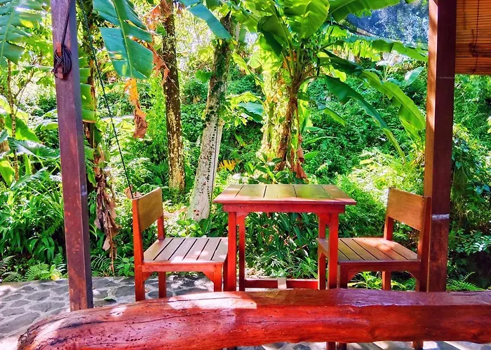 Dreamy Eco Tree House By 7 Waterfalls Ambengan