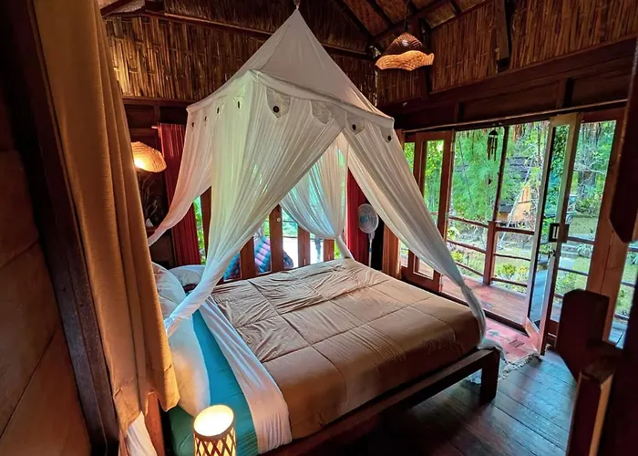 別荘 Dreamy Eco Tree House By 7 Waterfalls